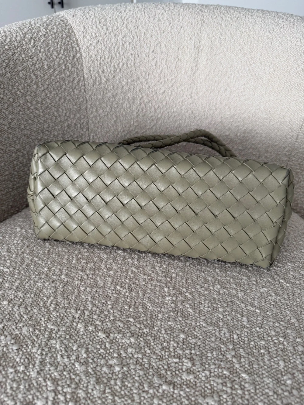 Bottega Veneta Andiamo medium travertine